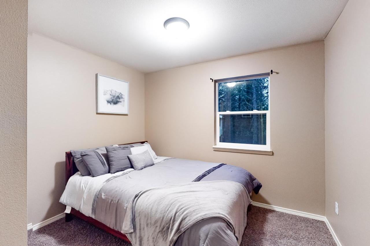 Wooded Wonder Villa Sandpoint Exterior photo