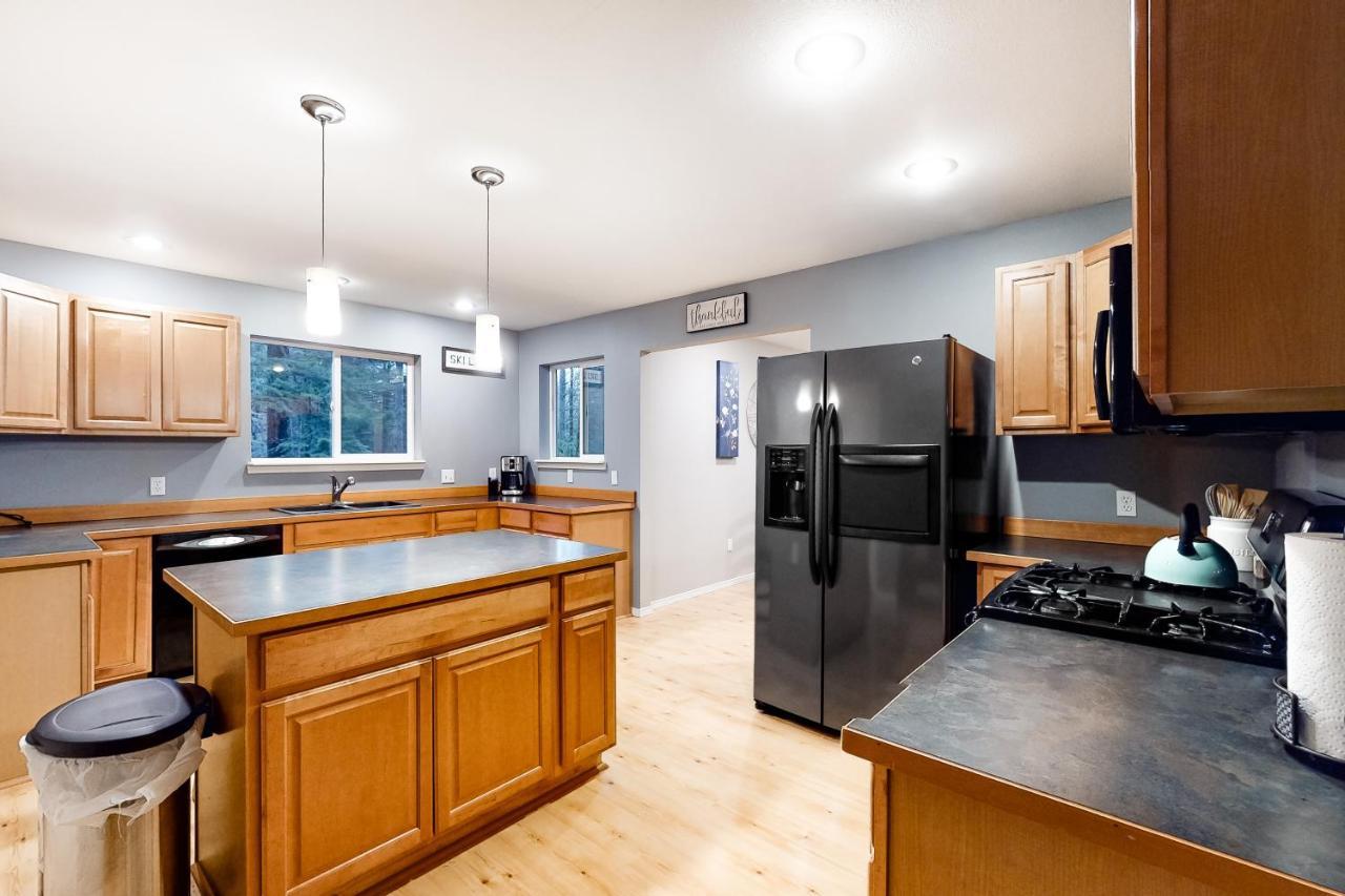 Wooded Wonder Villa Sandpoint Exterior photo